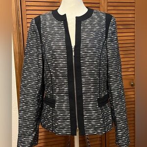 Excellent Like New - Jones New York